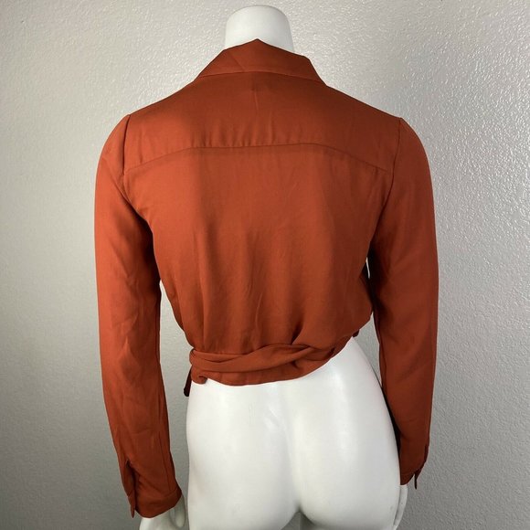 Forever 21 Women's Blouse Wrap Collar Crop Long Sl - Picture 4 of 5